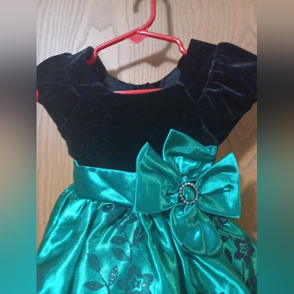 JONA MICHELLE black velvet & green floral print satin formal dress - Picture 2 of 9